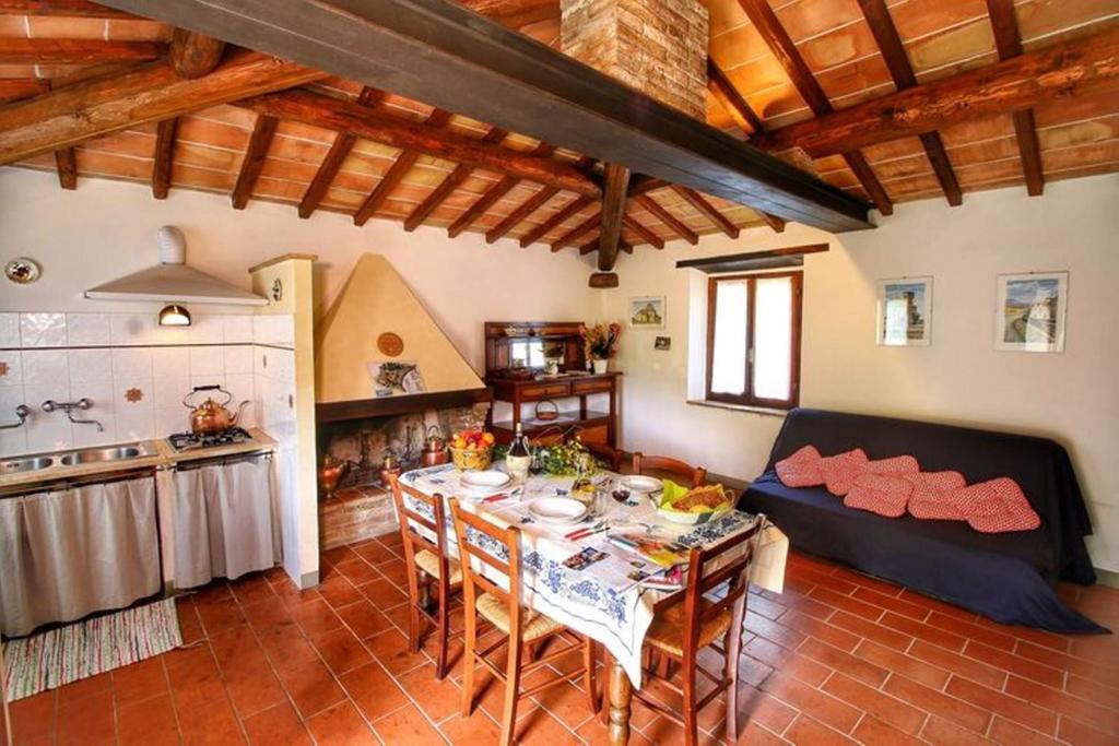 Agriturismo Bellavista Radicondoli Exterior photo